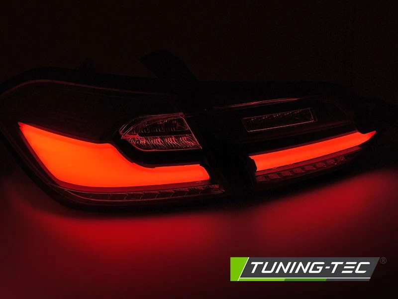 Voll LED Lightbar Rückleuchten Für Ford Fiesta MK8 Bj. 17-21 Rot/Chrom 6 Voll LED Lightbar Rückleuchten Für Ford Fiesta MK8 Bj. 17-21 Rot/Chrom – Bild 4